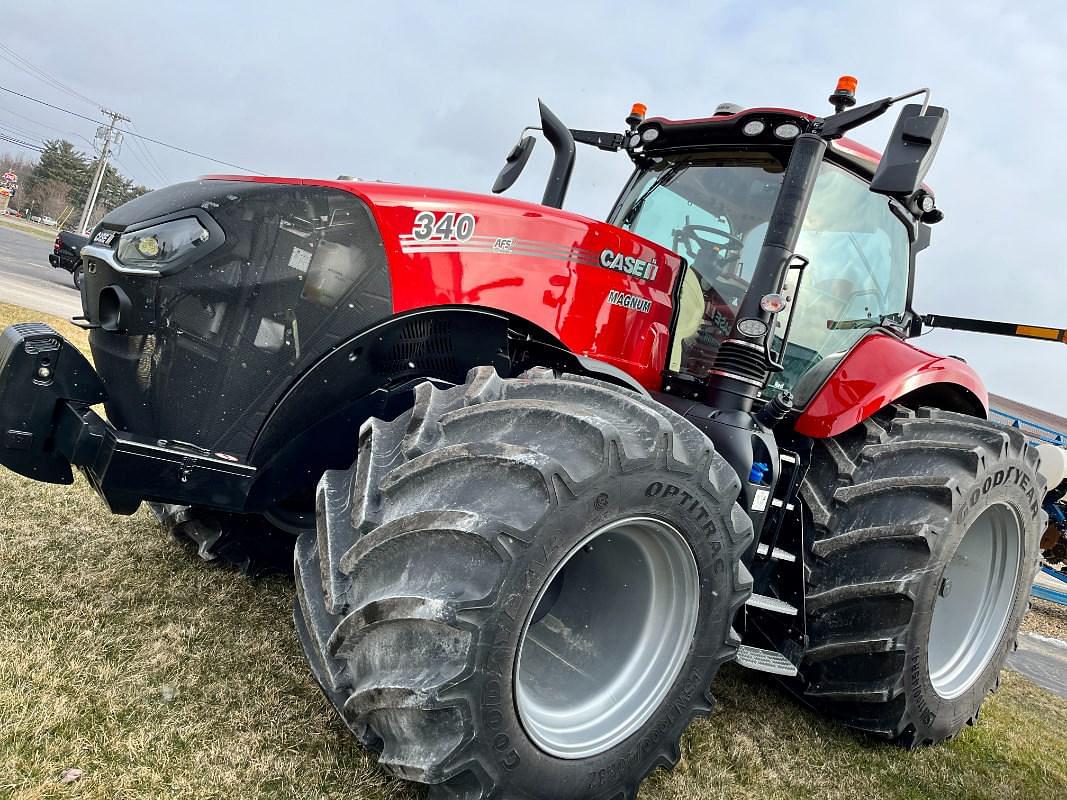 Image of Case IH Magnum 340 Primary image