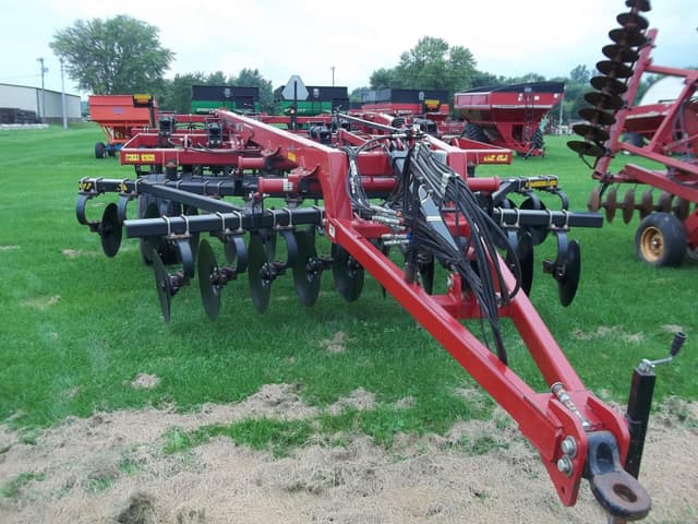 Image of Case IH Ecolo-Tiger 875 equipment image 1