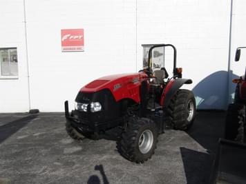 Main image Case IH Farmall 95A