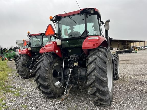 Image of Case IH Farmall 110A equipment image 3