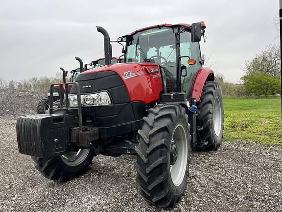 Image of Case IH Farmall 110A equipment image 2