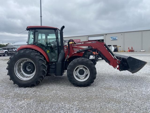 Image of Case IH Farmall 120C equipment image 1