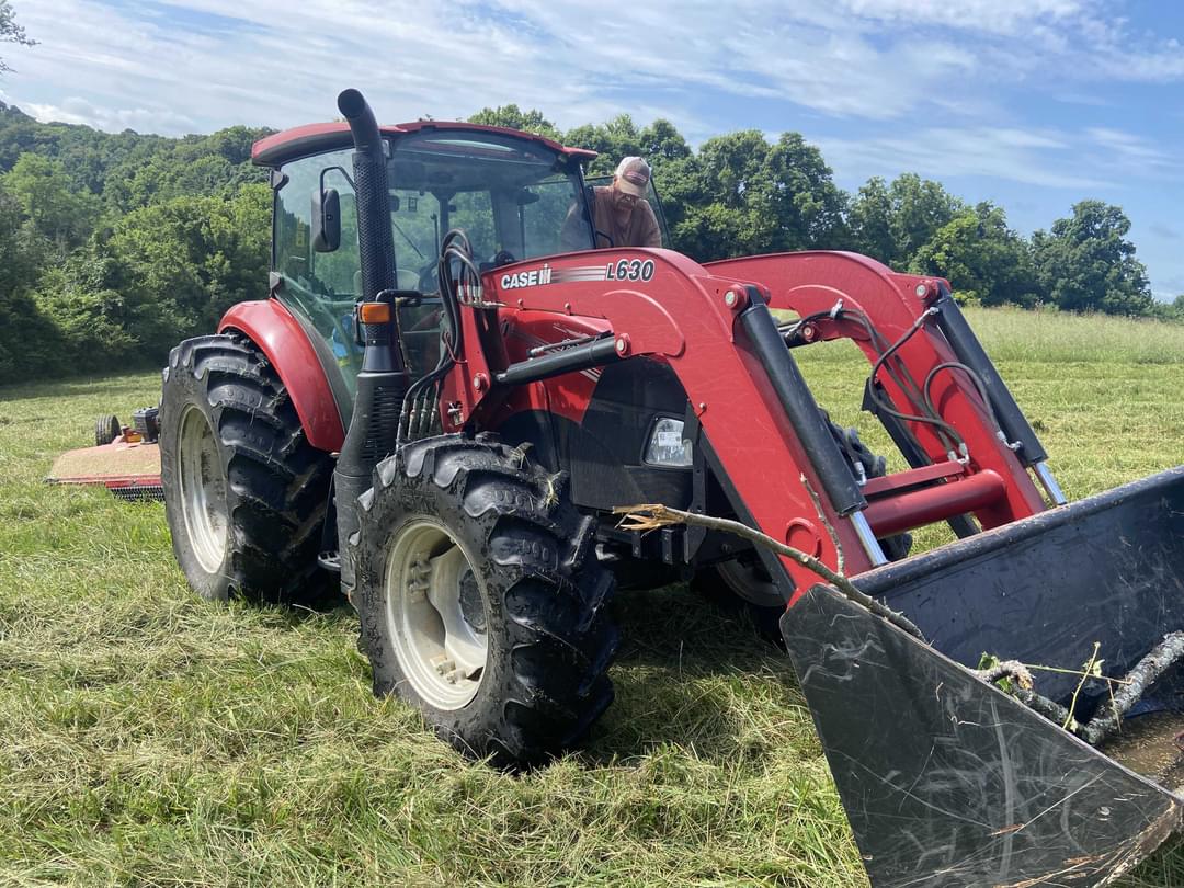 Image of Case IH Farmall 120C Primary image