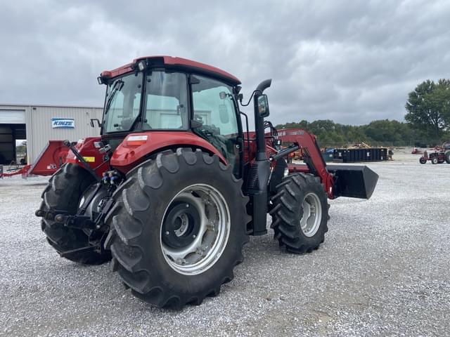 Image of Case IH Farmall 120C equipment image 2