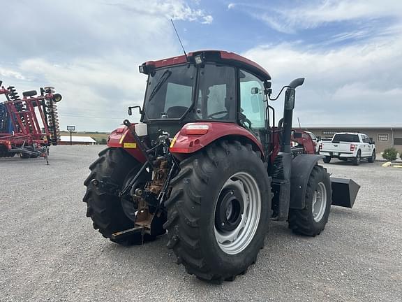 Image of Case IH Farmall 120C equipment image 4