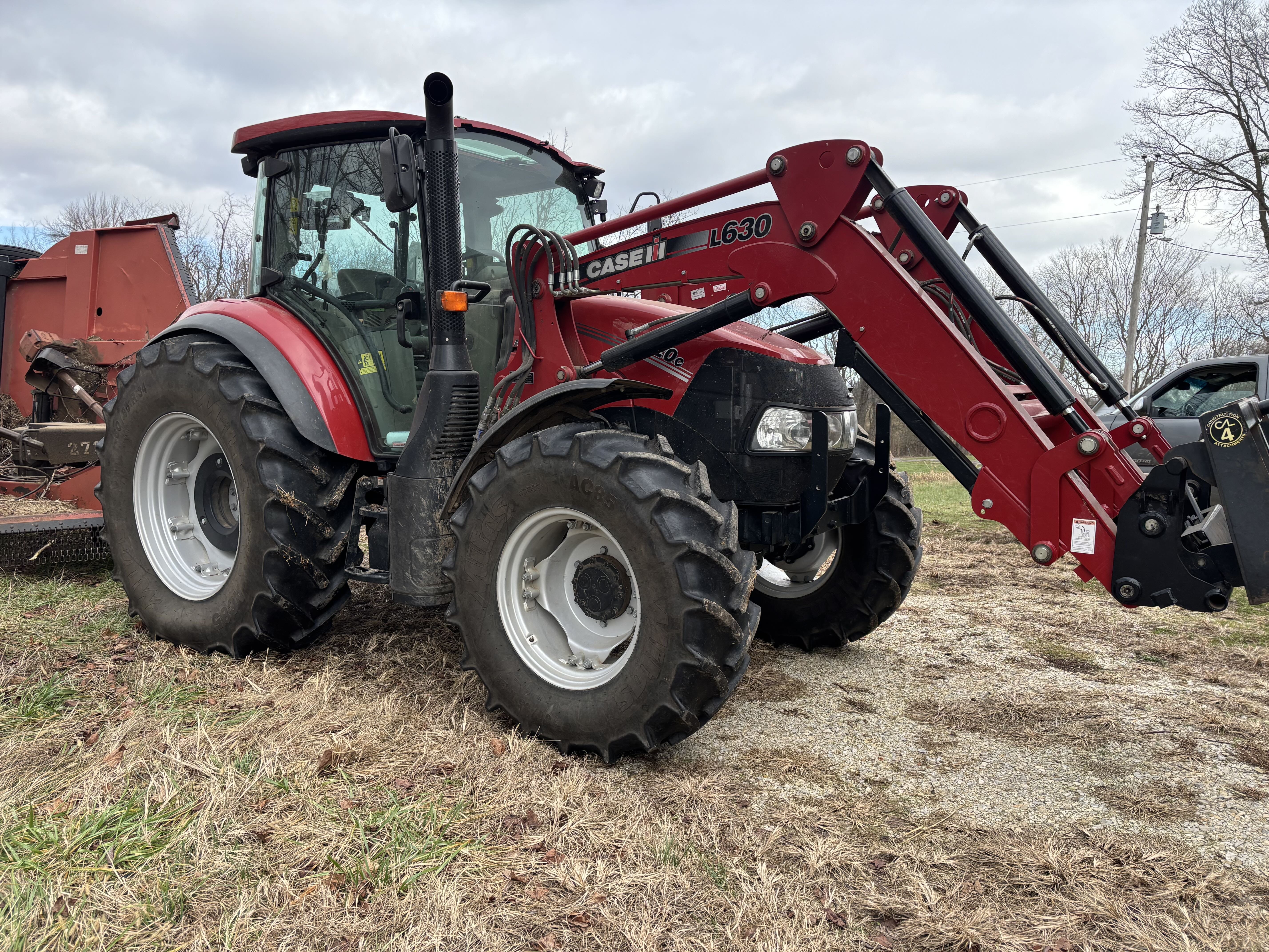 2020 Case IH Farmall 120C Equipment Image0