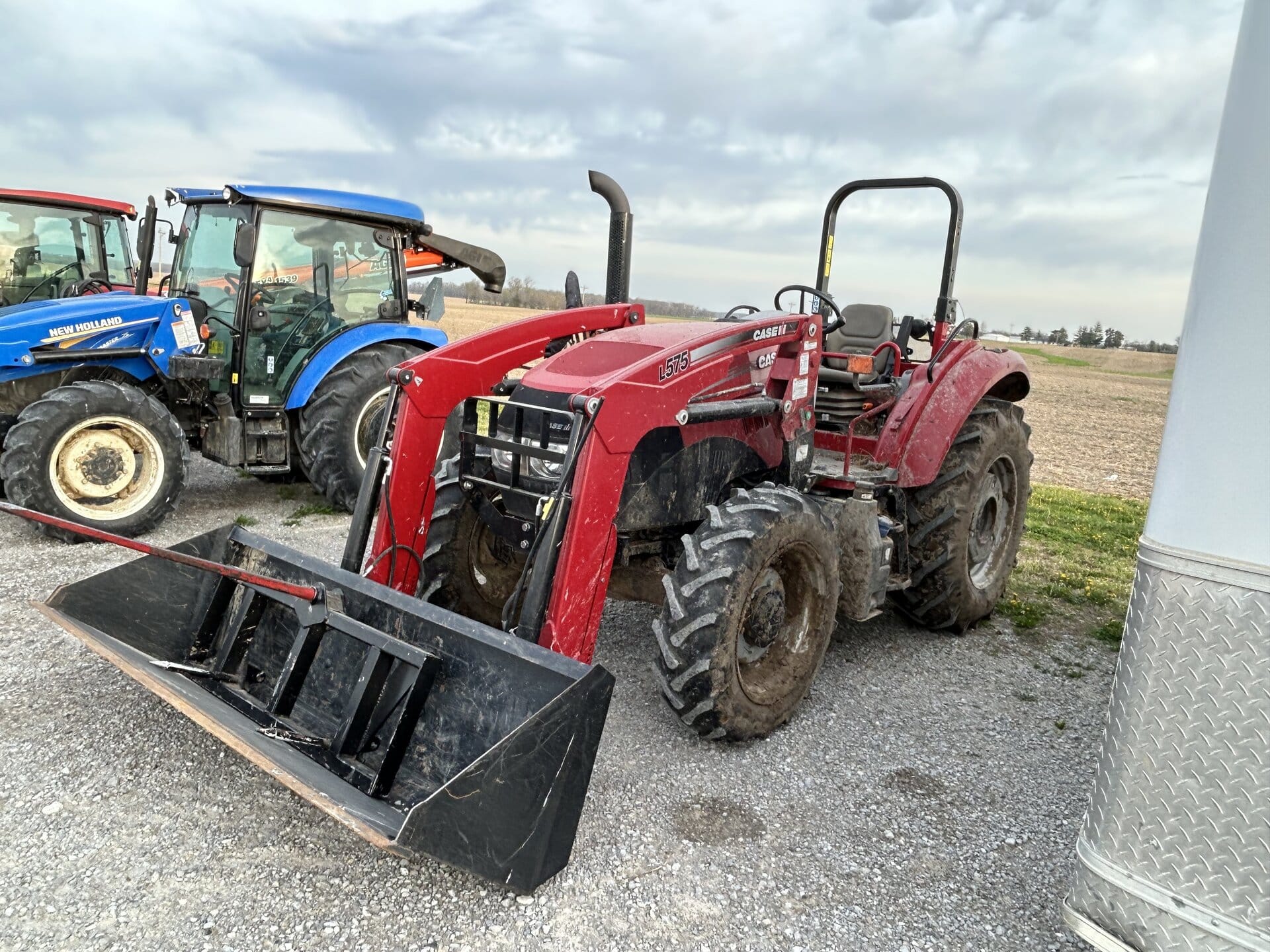 2020 Case IH Farmall 120C Equipment Image0