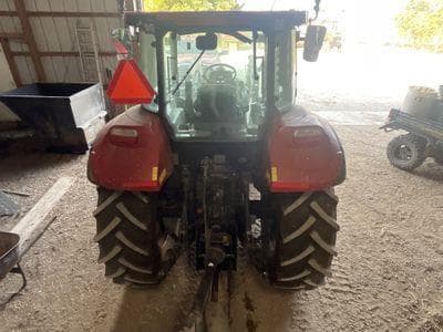 Image of Case IH Farmall 120U equipment image 4
