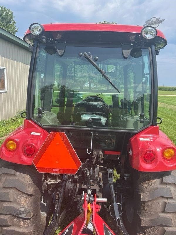Image of Case IH Farmall 45C equipment image 3