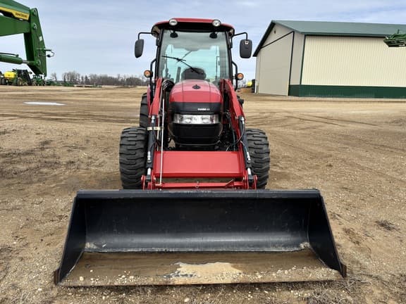 Image of Case IH Farmall 45C equipment image 2