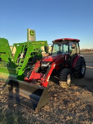 Image of Case IH Farmall 45C equipment image 1