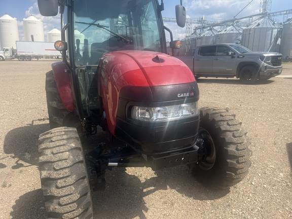Image of Case IH Farmall 45C equipment image 3