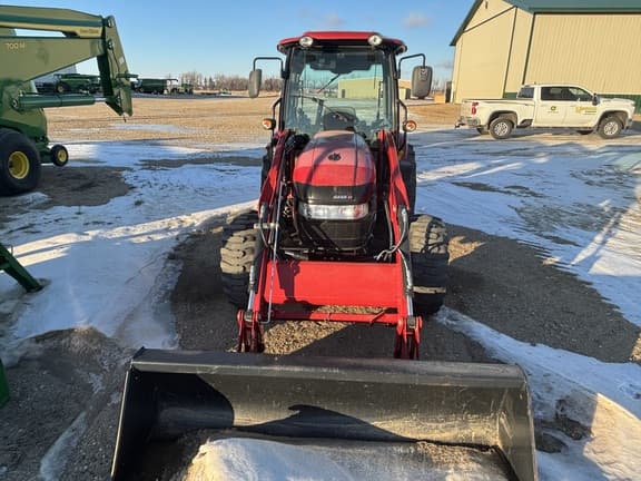 Image of Case IH Farmall 45C equipment image 4