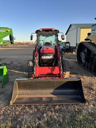 Image of Case IH Farmall 45C equipment image 2