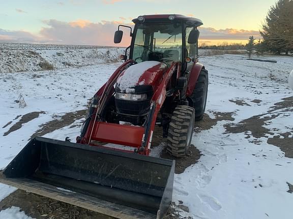 Image of Case IH Farmall 55C equipment image 4