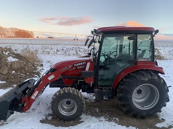 Image of Case IH Farmall 55C equipment image 2