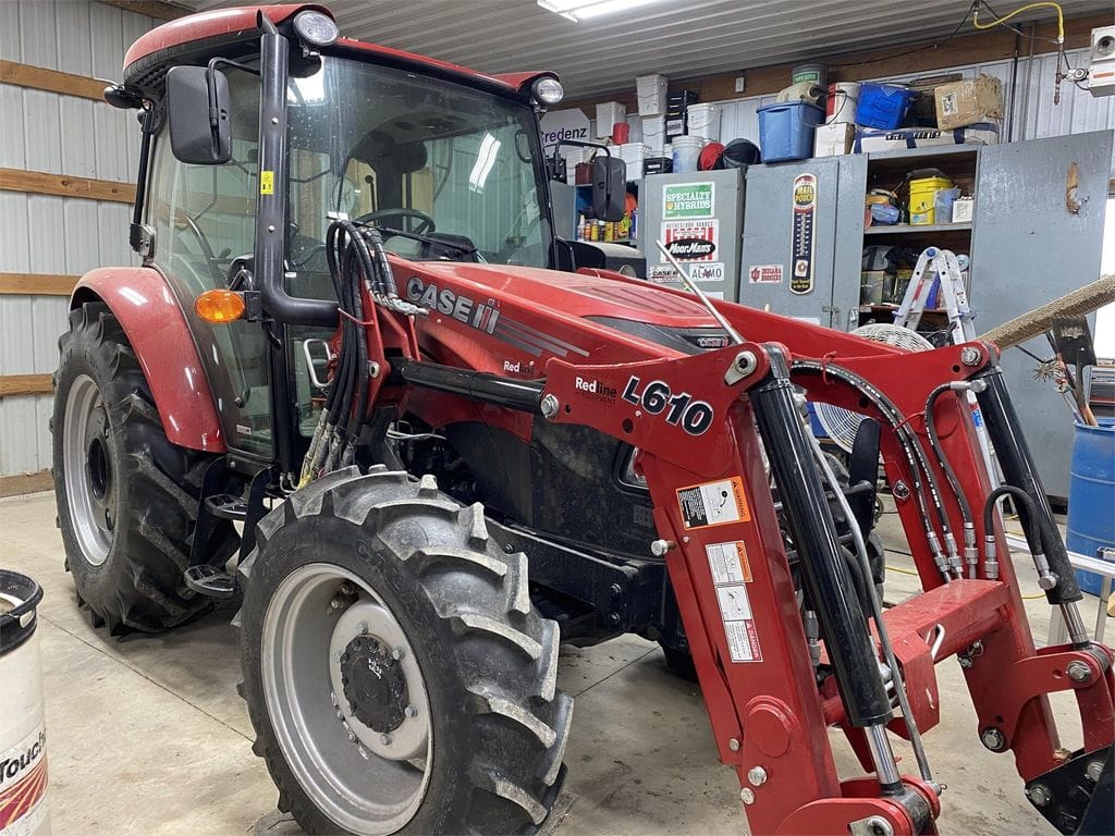 Main image Case IH Farmall 75A
