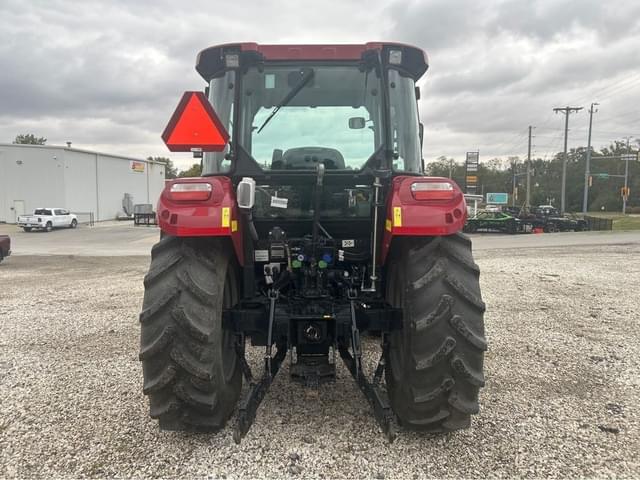 Image of Case IH Farmall 75C equipment image 3