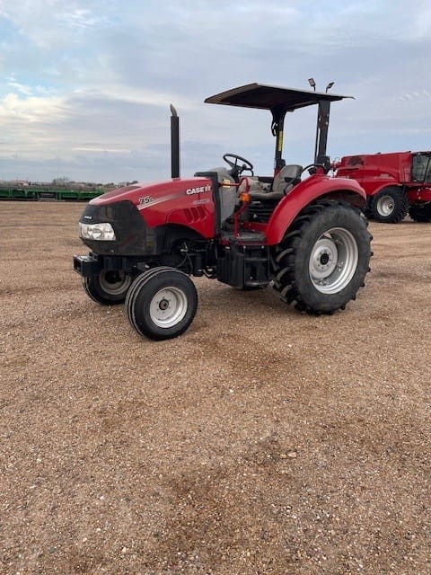Main image Case IH Farmall 75C