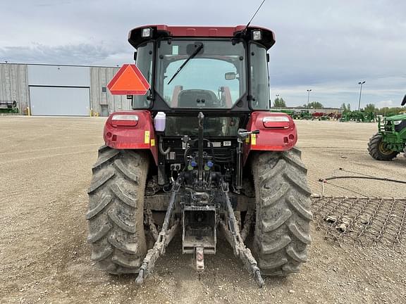 Image of Case IH Farmall 90C equipment image 2