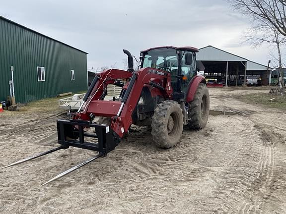 Image of Case IH Farmall 90C equipment image 3