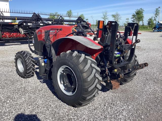 Image of Case IH Farmall 95A equipment image 4
