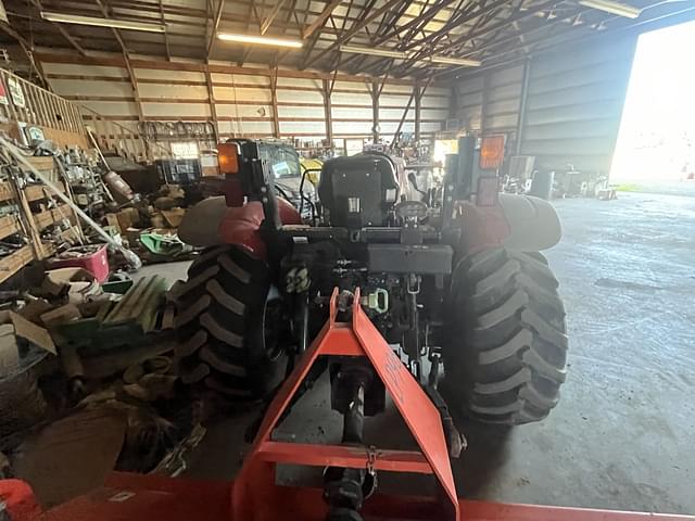 Image of Case IH Farmall 95 equipment image 3