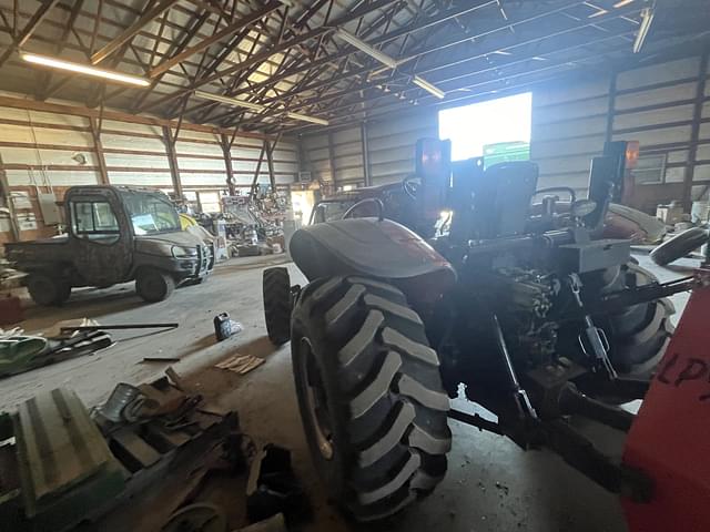 Image of Case IH Farmall 95 equipment image 4