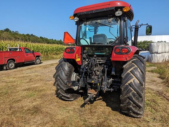 Image of Case IH Farmall 95A equipment image 2