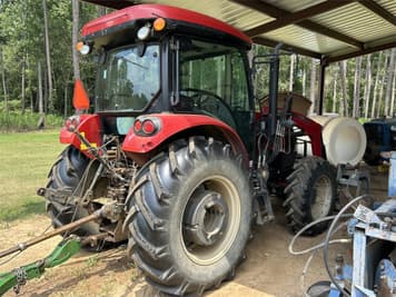Main image Case IH Farmall 95A