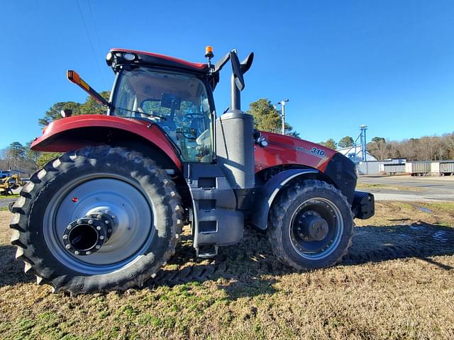 Image of Case IH Magnum 310 equipment image 3