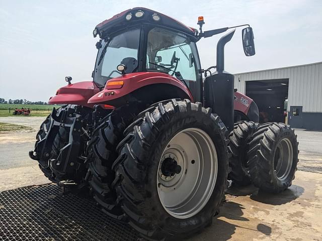 Image of Case IH Magnum 340 equipment image 3