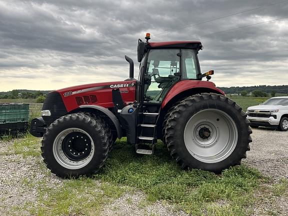 Image of Case IH Magnum 180 equipment image 1