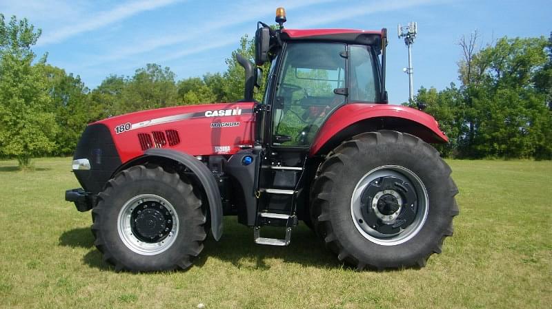 Image of Case IH Magnum 180 Primary image