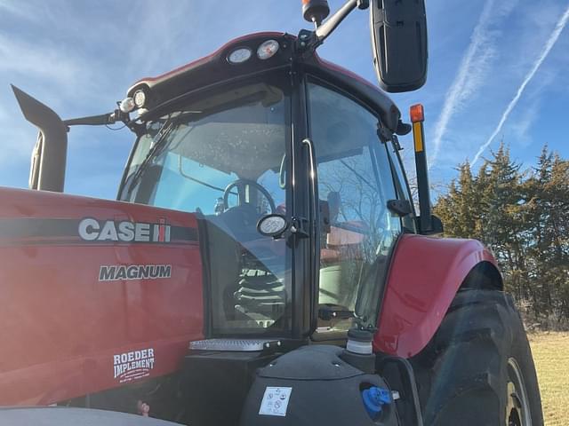 Image of Case IH Magnum 180 equipment image 3