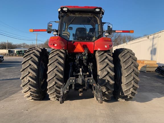 Image of Case IH Magnum 200 equipment image 3