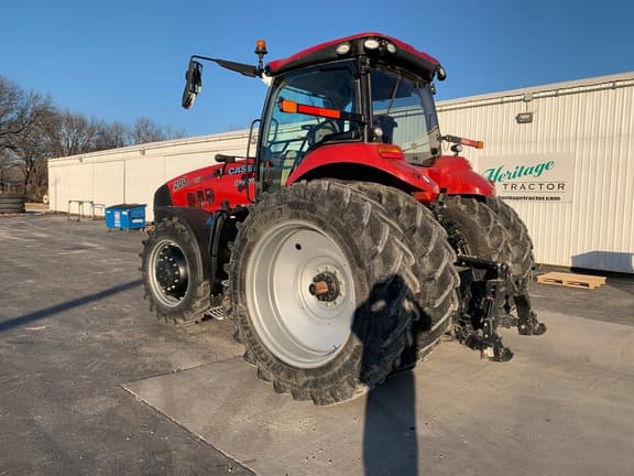 Image of Case IH Magnum 200 equipment image 2
