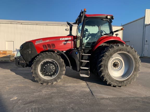Image of Case IH Magnum 200 equipment image 1