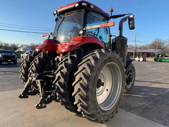 Image of Case IH Magnum 200 equipment image 4