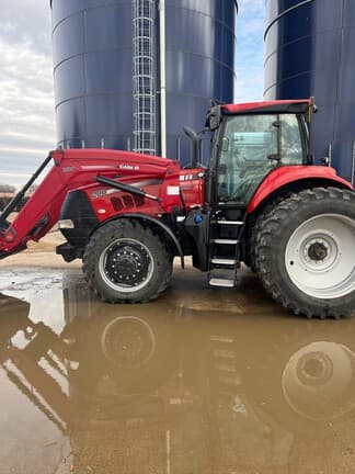 Image of Case IH Magnum 200 equipment image 4