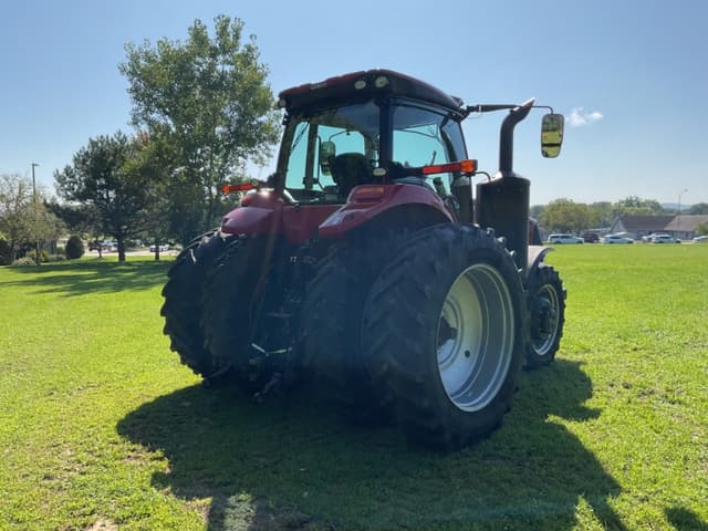 Image of Case IH Magnum 200 equipment image 4