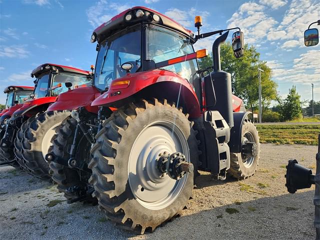 Image of Case IH Magnum 250 equipment image 3