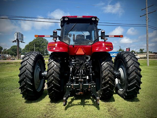 Image of Case IH Magnum 250 equipment image 3