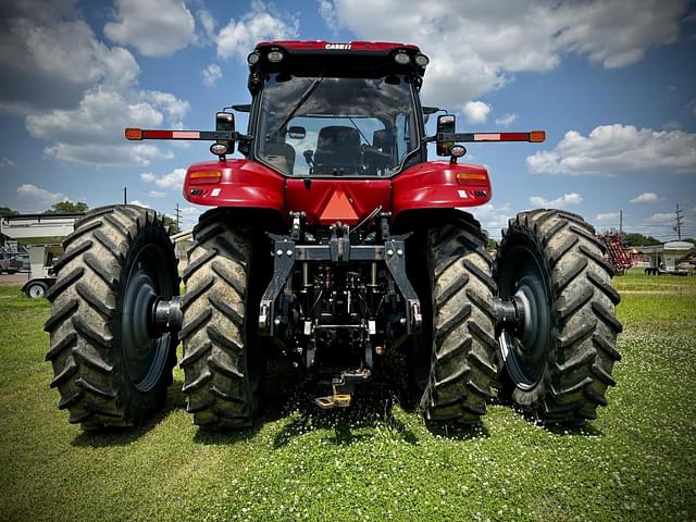 Image of Case IH Magnum 250 equipment image 3