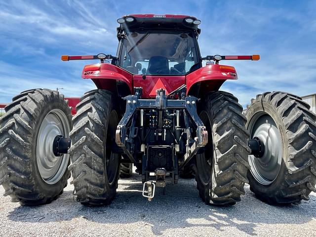 Image of Case IH Magnum 250 equipment image 4