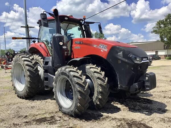 Image of Case IH Magnum 250 Primary image