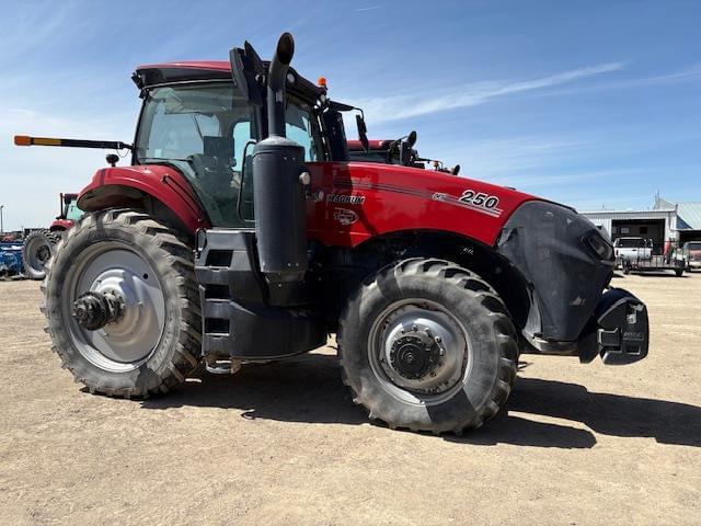 Image of Case IH Magnum 250 Primary image