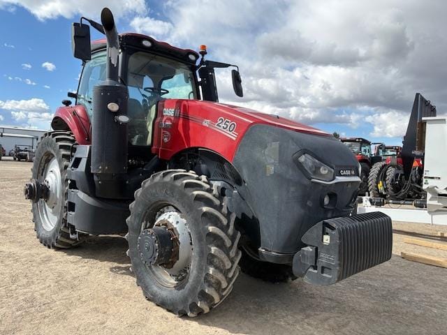 2020 Case IH Magnum 250 Equipment Image0