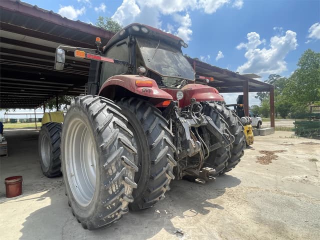 Image of Case IH Magnum 250 equipment image 3