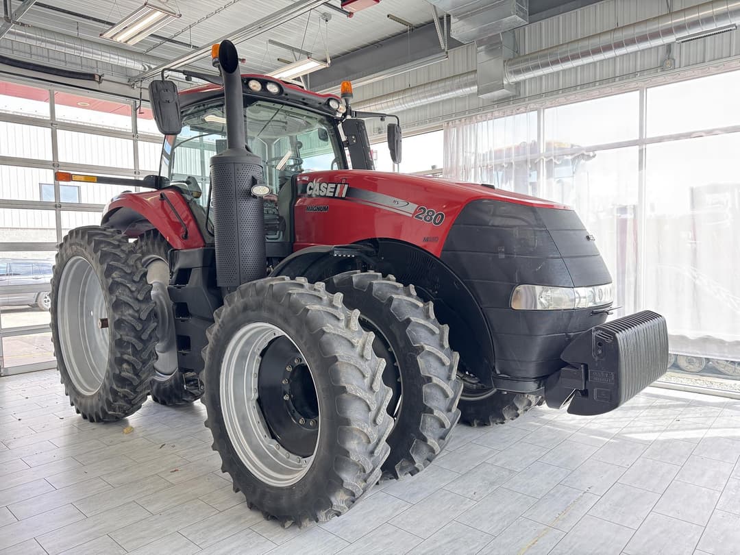 Image of Case IH Magnum 280 Primary image